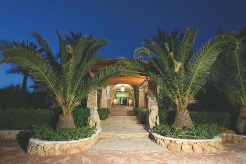 Cupola Bianca Resort 兰佩杜萨 外观 照片